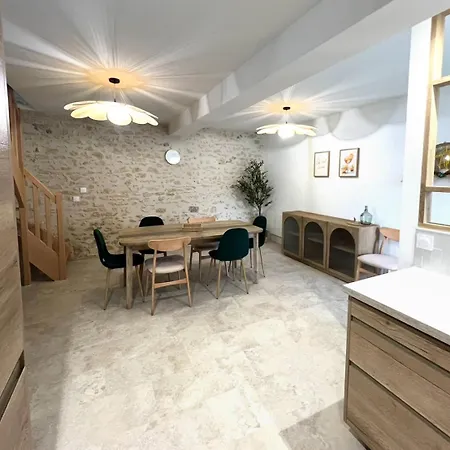 Serenity Appart', Les Clés De L'espoir, Proche Poitiers Appartement