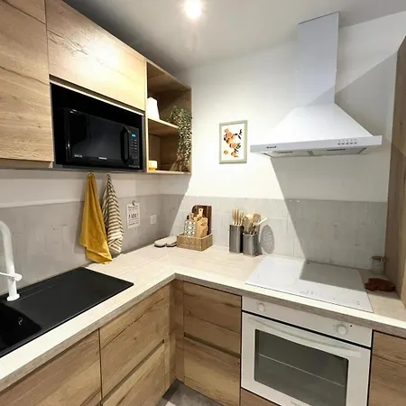 Serenity Appart', Les Cles De L'espoir, Proche Poitiers * Nieuil-l'Espoir