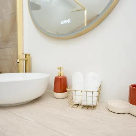 Serenity Appart', Les Clés De L'espoir, Proche Poitiers * Nieuil-l'Espoir